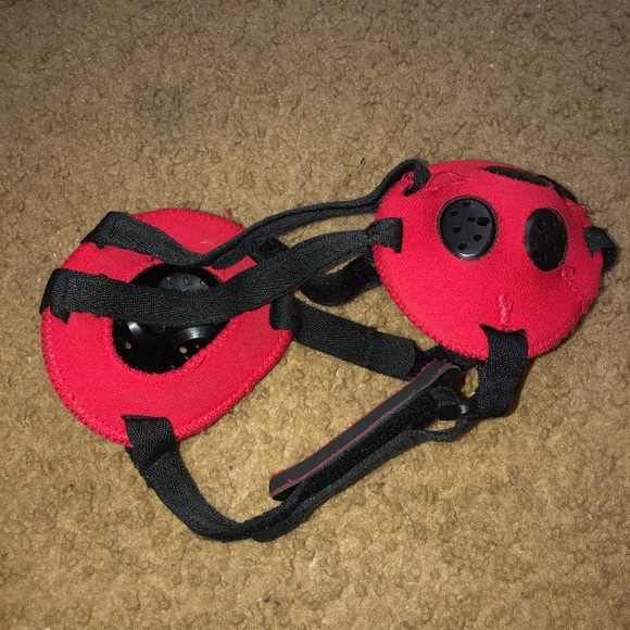 Kids wrestling head gear - Picture 1 of 3
